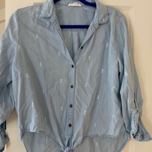 Chambray style shirt with pineapples
